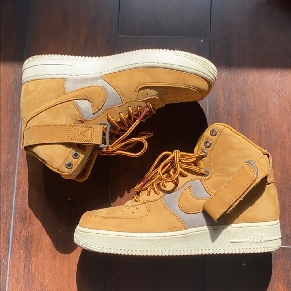 Nike Air Force 1 Premium (Wheat) High